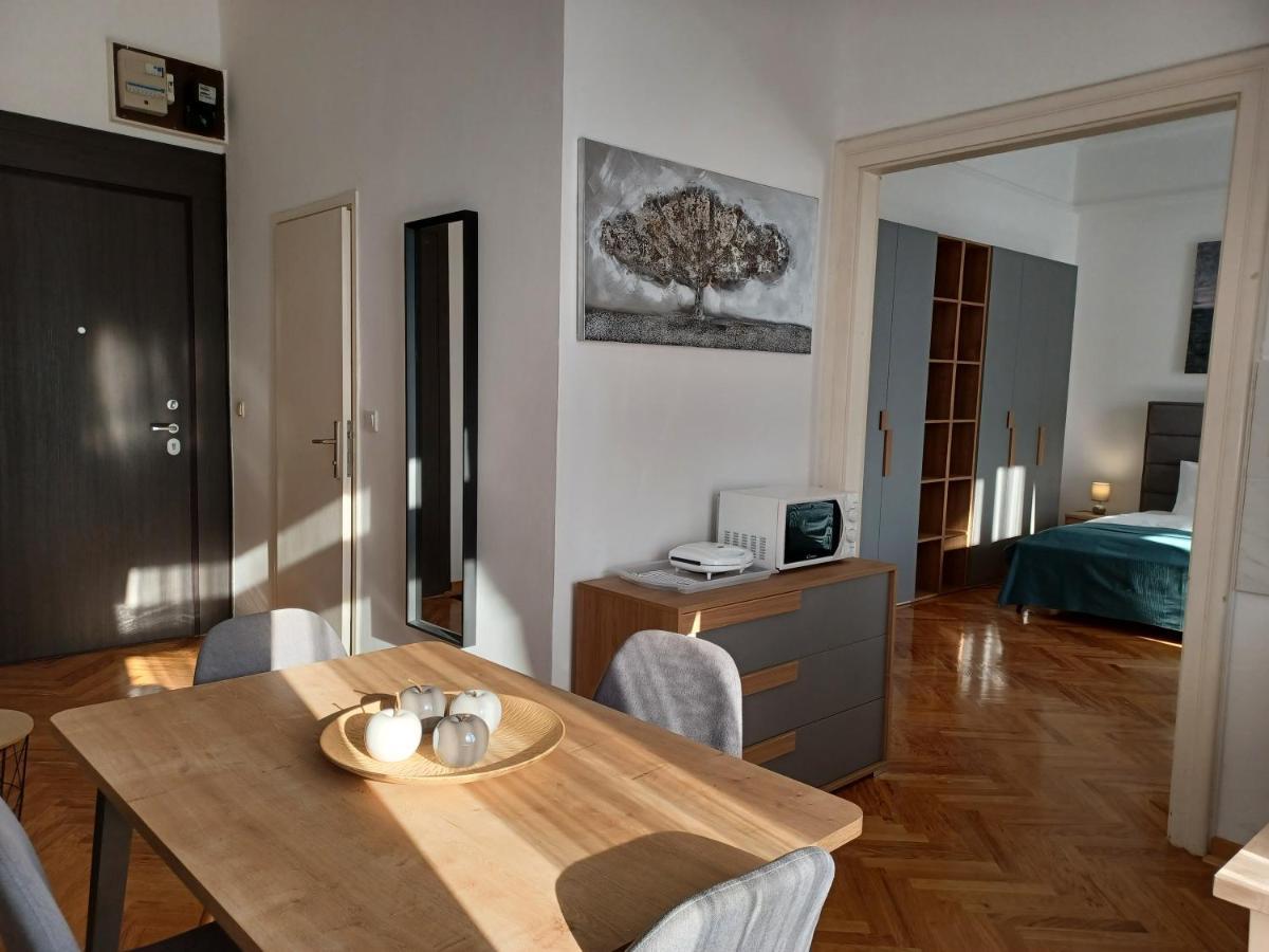 Apartment Hesperia ซาเกร็บ ภายนอก รูปภาพ