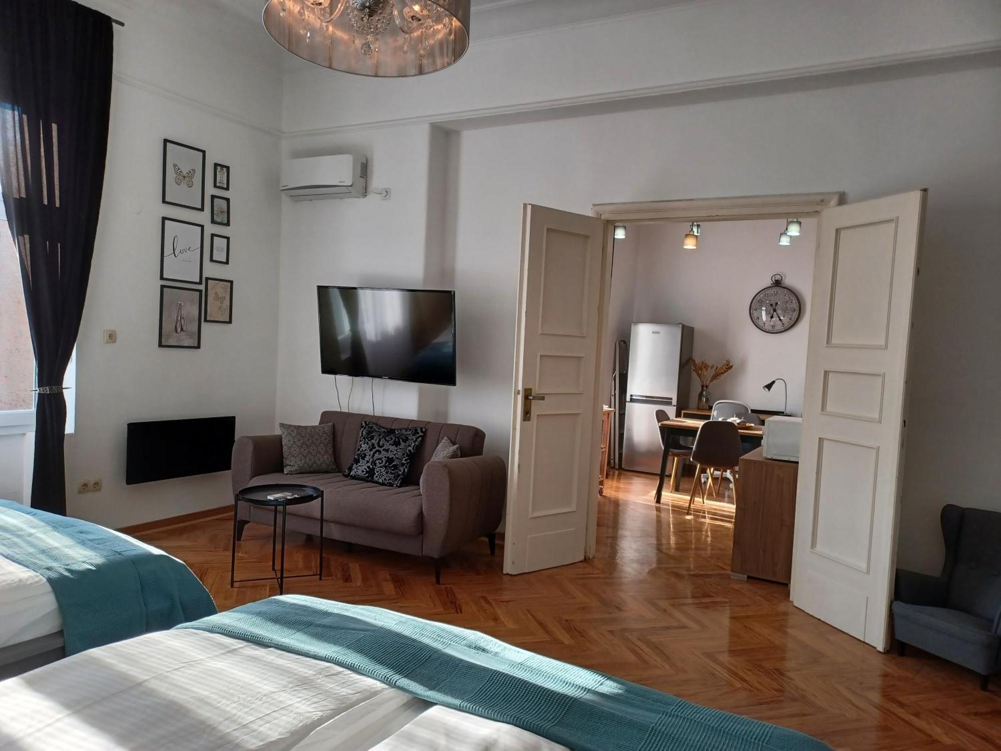 Apartment Hesperia ซาเกร็บ ภายนอก รูปภาพ